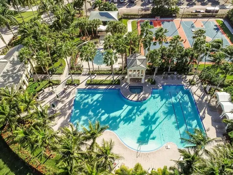 2112 Bellcrest Court Royal Palm Beach FL 33411