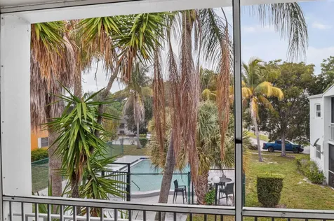 1505 Crescent Circle Lake Park FL 33403