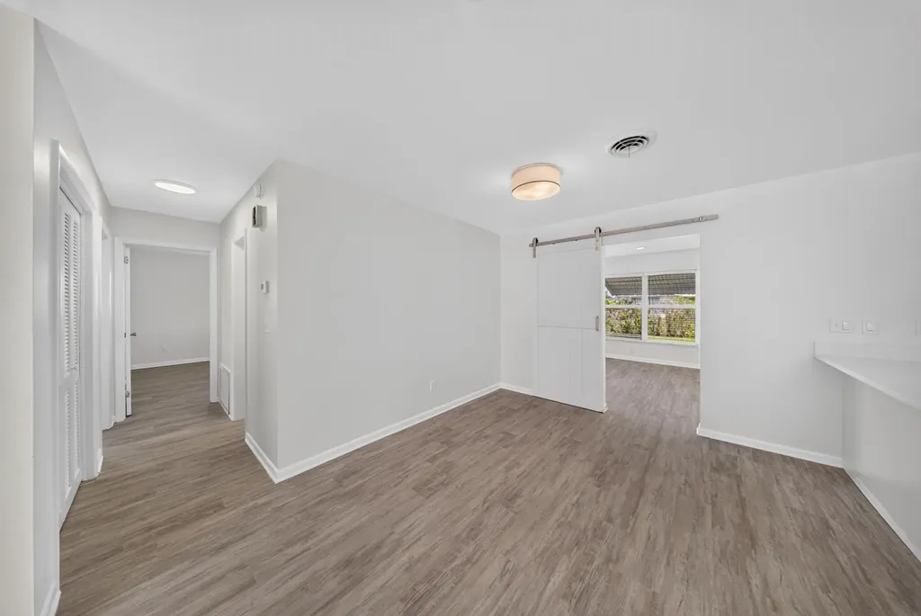 216 W Arbor Avenue Port St Lucie FL 34952