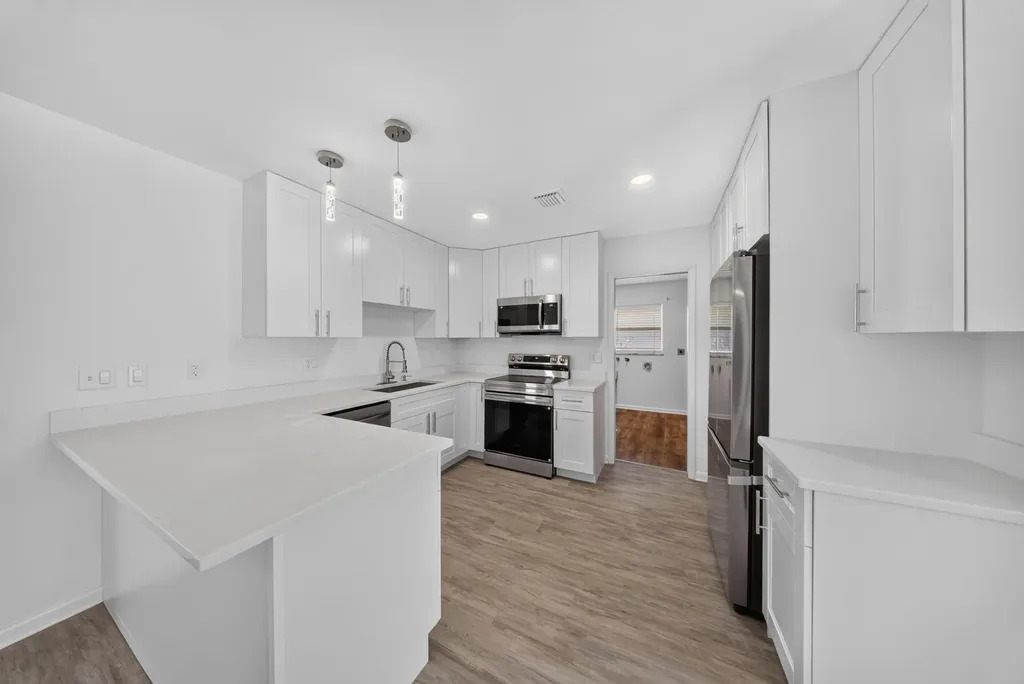 216 W Arbor Avenue Port St Lucie FL 34952