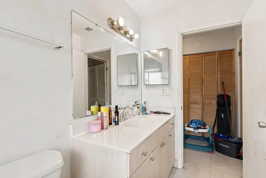 4409 NW 112th Avenue Coral Springs FL 33065