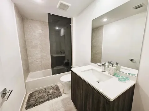 488 NE 18th Street Miami FL 33132