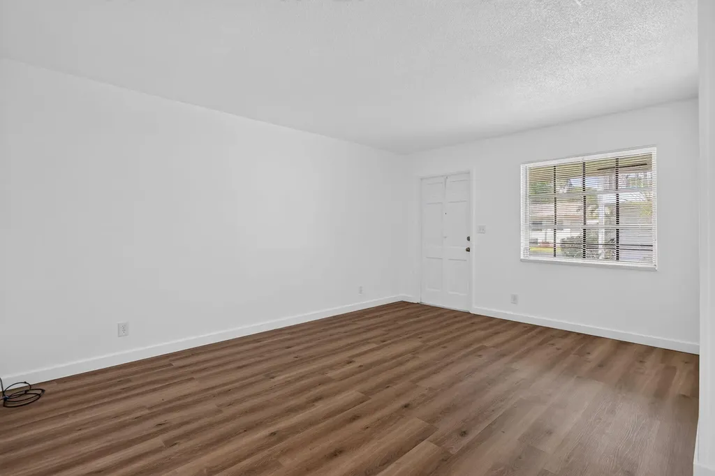 2391 NE 11th Court Pompano Beach FL 33062