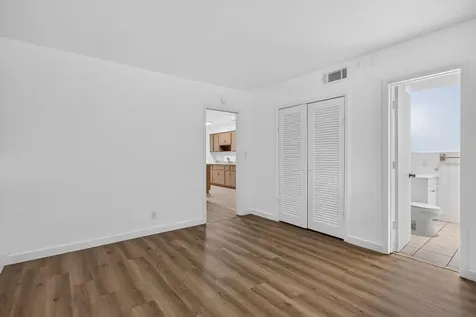 2391 NE 11th Court Pompano Beach FL 33062