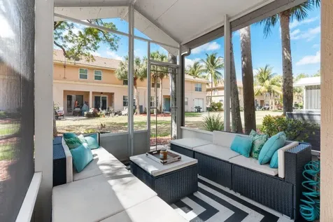 453 Rainbow Springs Terrace Royal Palm Beach FL 33411