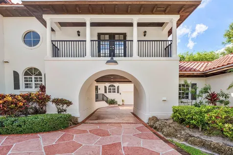 2 Firestone Circle West Palm Beach FL 33401