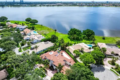 2 Firestone Circle West Palm Beach FL 33401