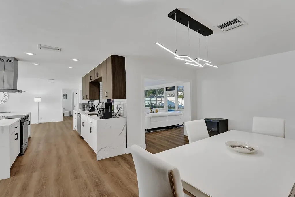 4751 NE 29th Avenue Fort Lauderdale FL 33308