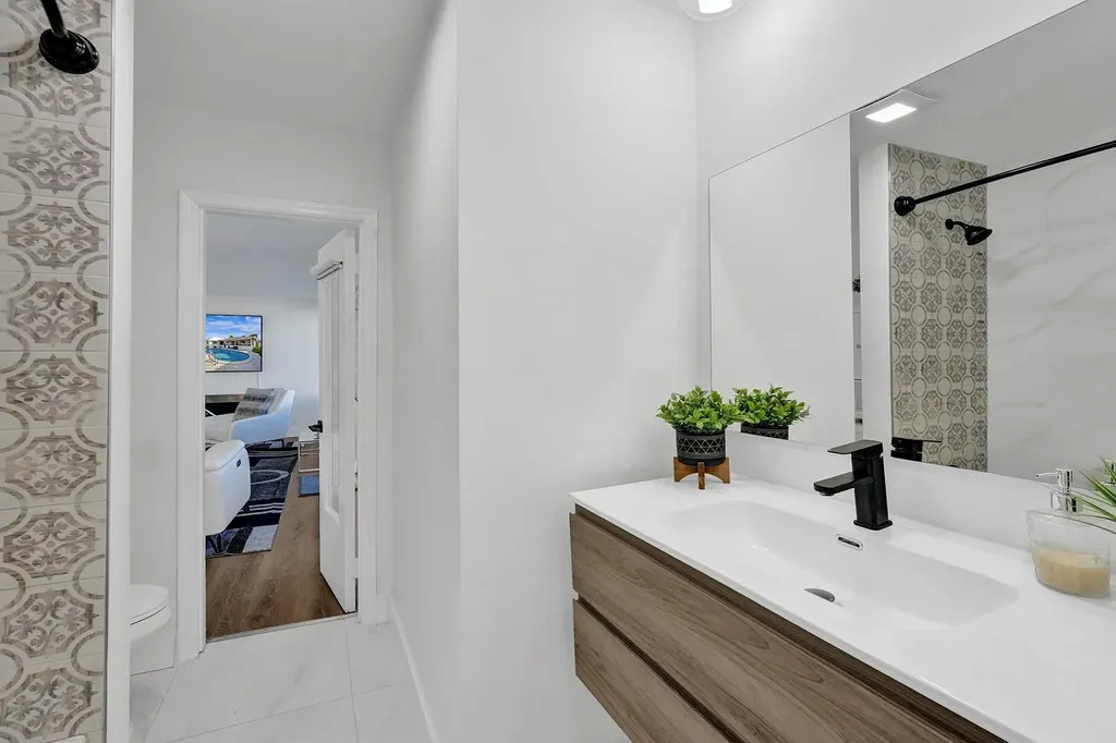 4751 NE 29th Avenue Fort Lauderdale FL 33308