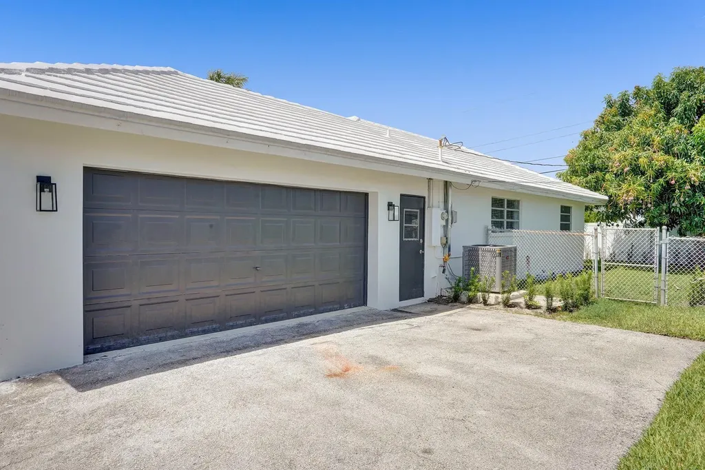 4751 NE 29th Avenue Fort Lauderdale FL 33308