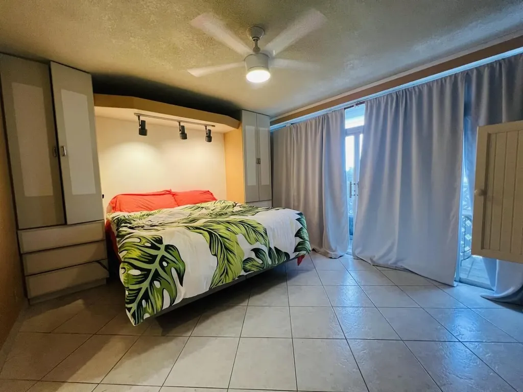 55 NE Spanish Trail Boca Raton FL 33432