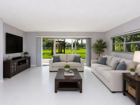 550 SW 137 Avenue Pembroke Pines FL 33027
