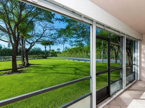 550 SW 137 Avenue Pembroke Pines FL 33027