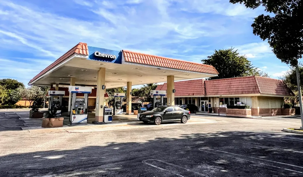 7380 Wiles Road Coral Springs FL 33067