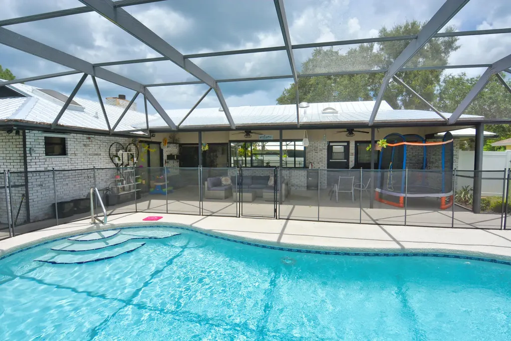 2082 SE Camilo Street Port St Lucie FL 34952