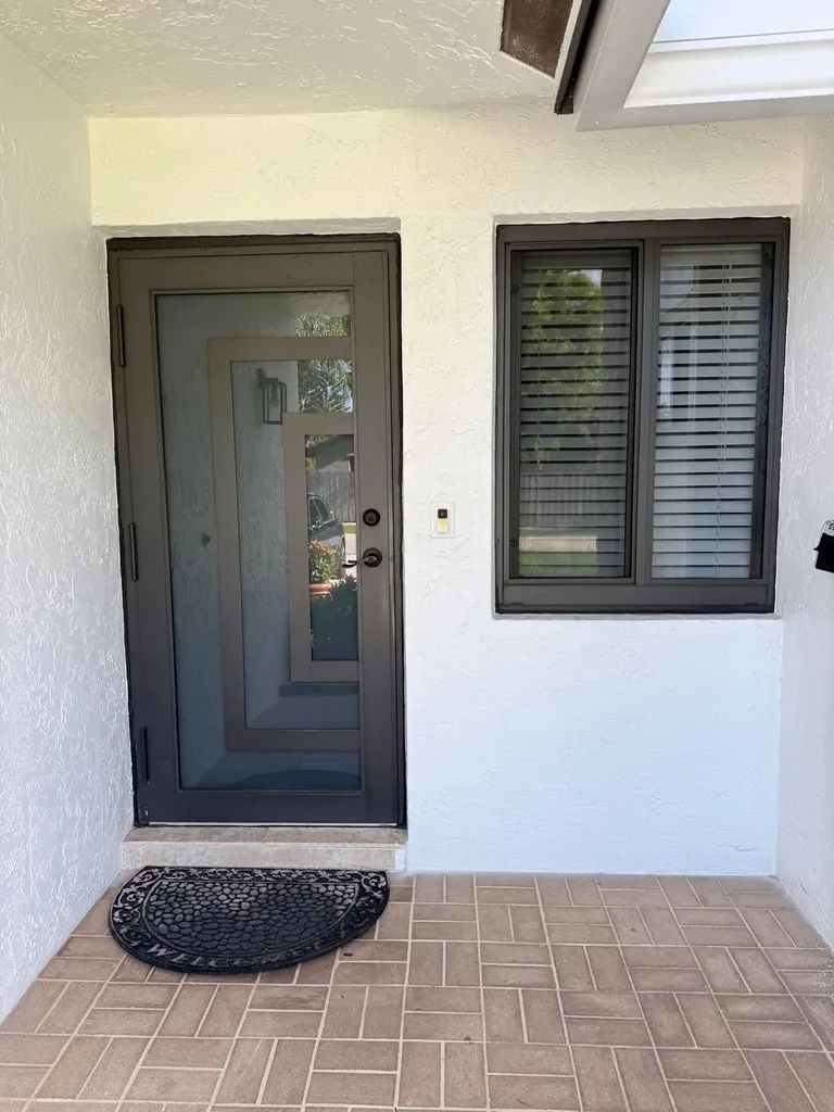 8843 SW 16th Street Boca Raton FL 33433