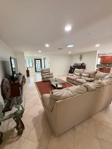 8843 SW 16th Street Boca Raton FL 33433