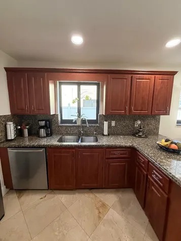 8843 SW 16th Street Boca Raton FL 33433