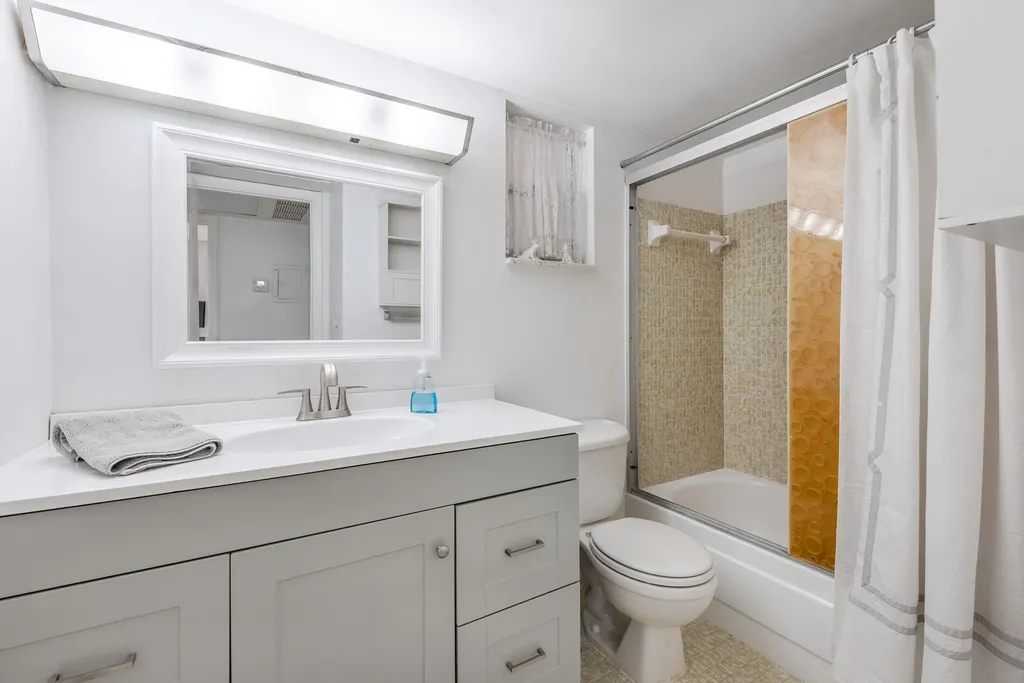 2615 Garden Drive N Lake Worth FL 33461