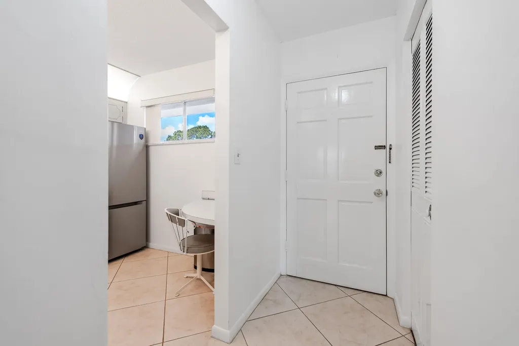 2615 Garden Drive N Lake Worth FL 33461