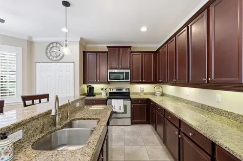 1517 Birdie Drive Naples FL 34120