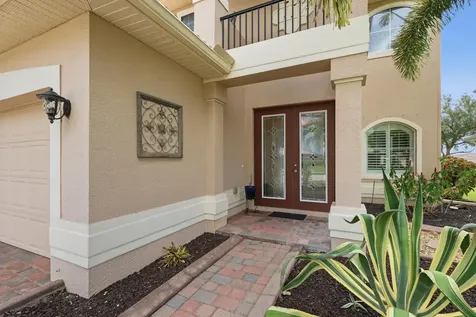 1517 Birdie Drive Naples FL 34120