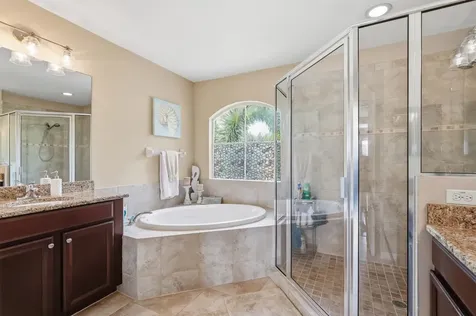 1517 Birdie Drive Naples FL 34120