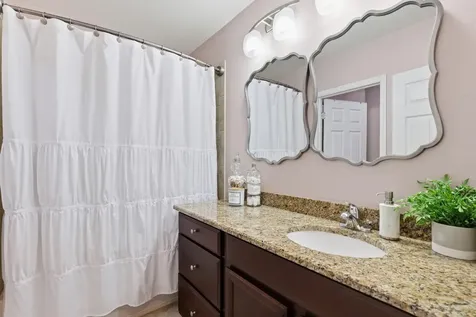 1517 Birdie Drive Naples FL 34120
