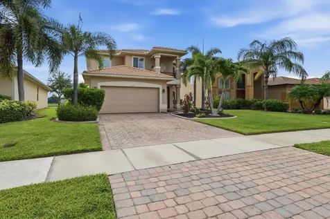 1517 Birdie Drive Naples FL 34120