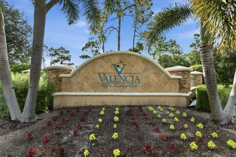 1517 Birdie Drive Naples FL 34120