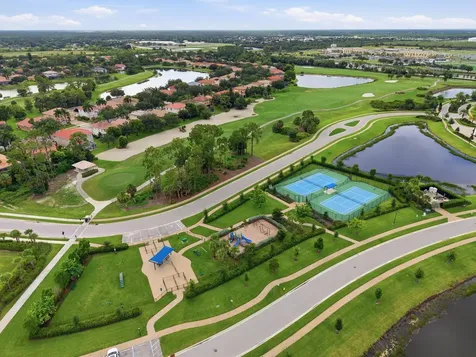 1517 Birdie Drive Naples FL 34120
