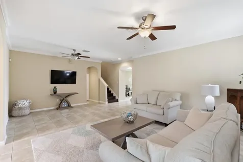 1517 Birdie Drive Naples FL 34120