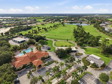 1517 Birdie Drive Naples FL 34120
