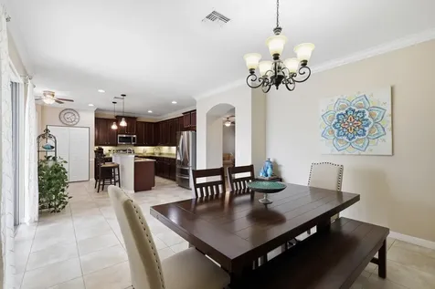 1517 Birdie Drive Naples FL 34120
