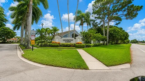 10139 Lexington Circle N Boynton Beach FL 33436