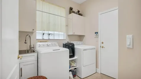 7049 Veneto Drive Boynton Beach FL 33437