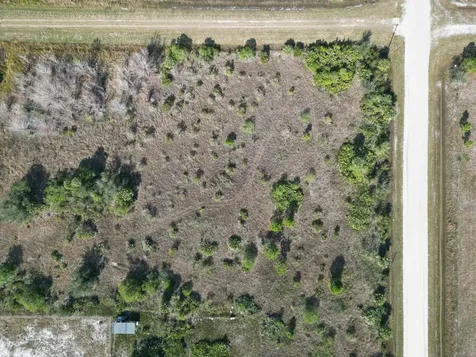 16010 NW 278th Street Okeechobee FL 34972