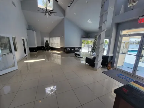 3465 NW 44th Street Oakland Park FL 33309