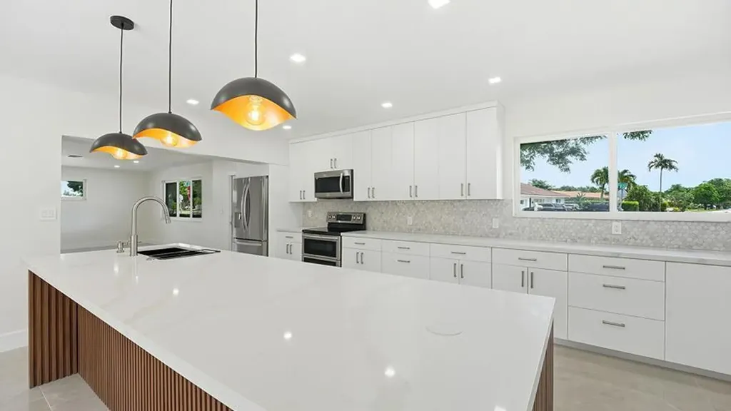 21020 Highland Lakes Boulevard Miami FL 33179