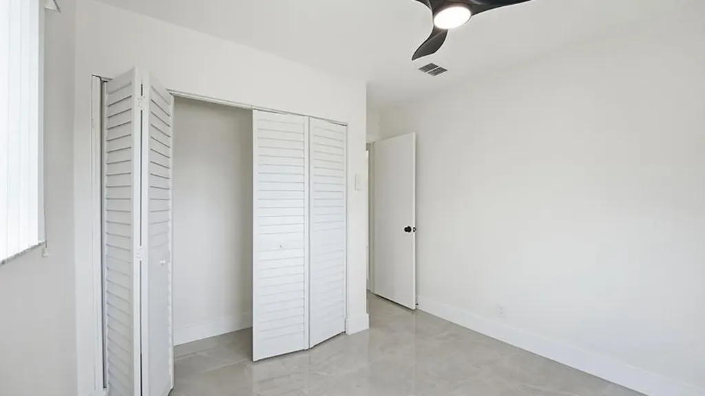 21020 Highland Lakes Boulevard Miami FL 33179