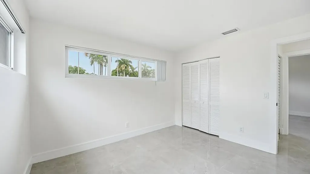 21020 Highland Lakes Boulevard Miami FL 33179