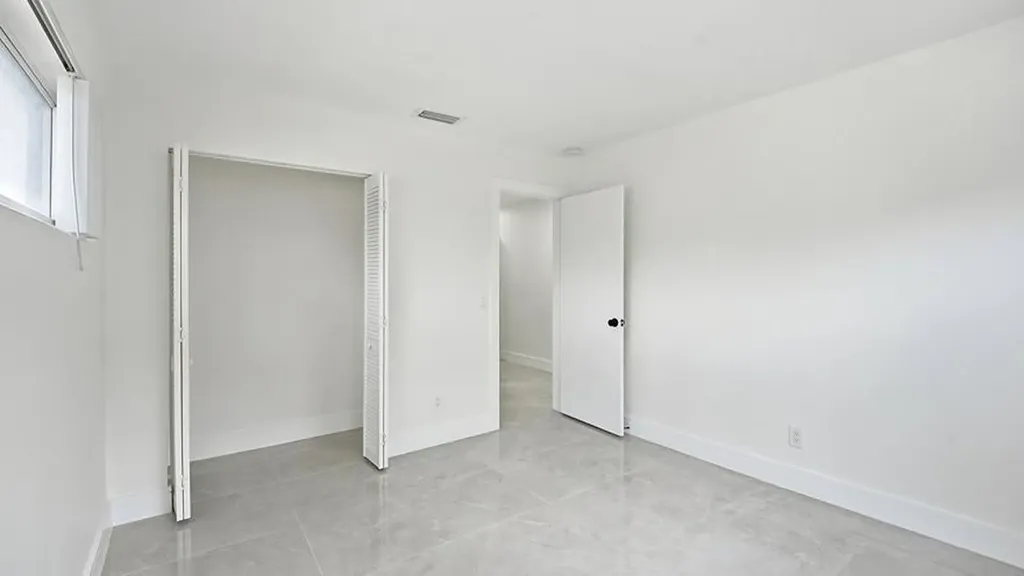 21020 Highland Lakes Boulevard Miami FL 33179