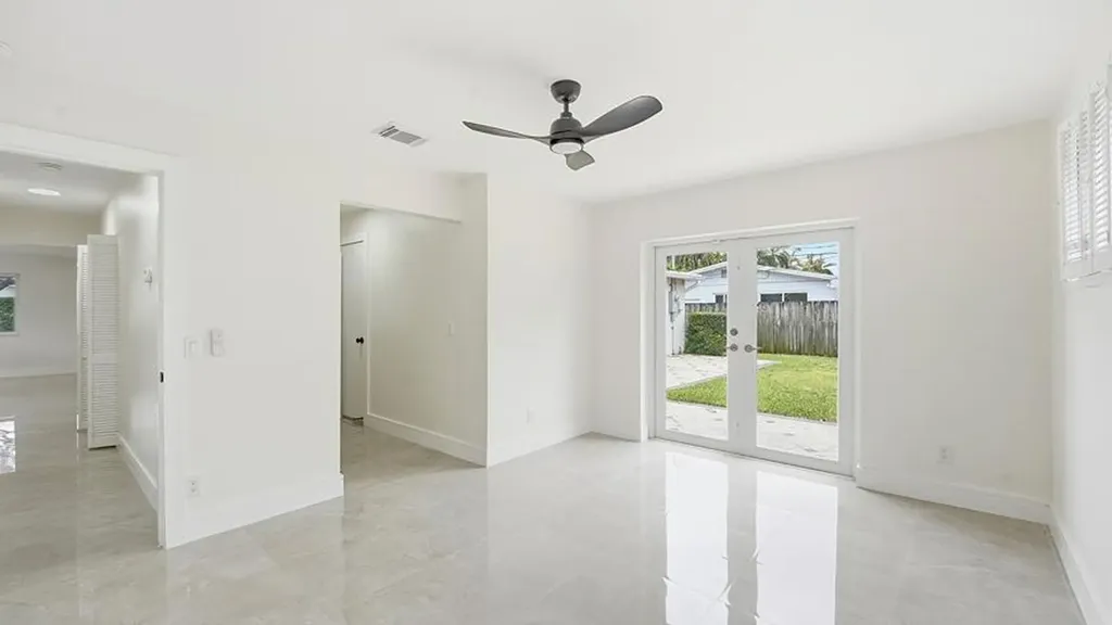 21020 Highland Lakes Boulevard Miami FL 33179