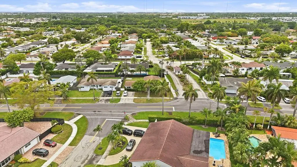 21020 Highland Lakes Boulevard Miami FL 33179