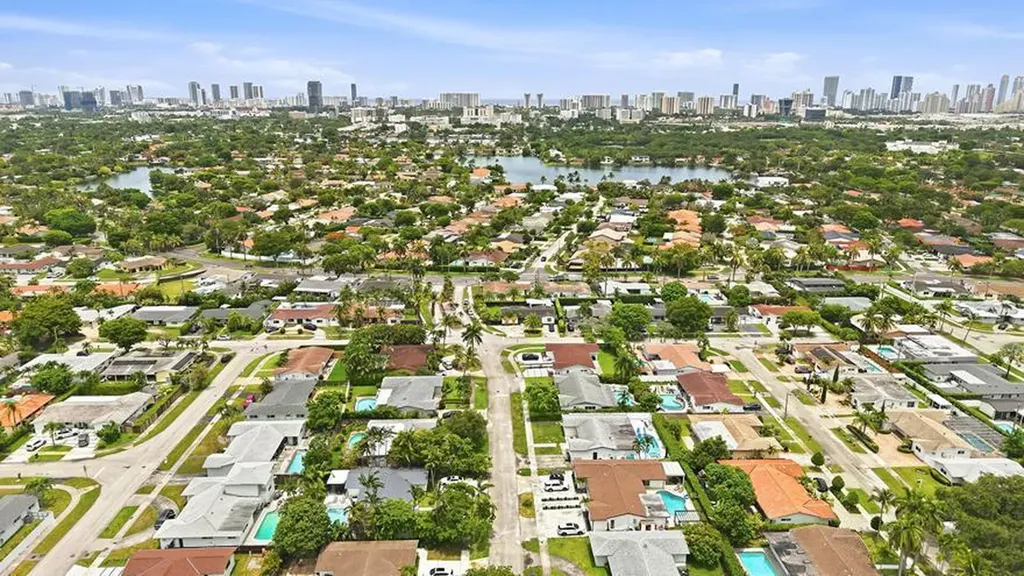 21020 Highland Lakes Boulevard Miami FL 33179