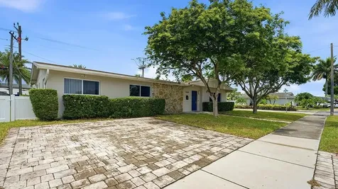 21020 Highland Lakes Boulevard Miami FL 33179