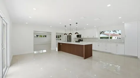 21020 Highland Lakes Boulevard Miami FL 33179