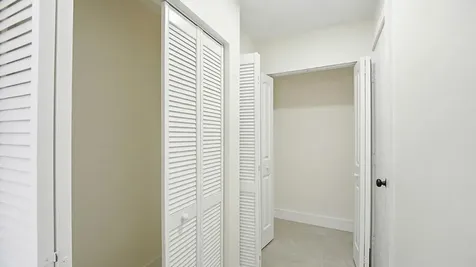 21020 Highland Lakes Boulevard Miami FL 33179