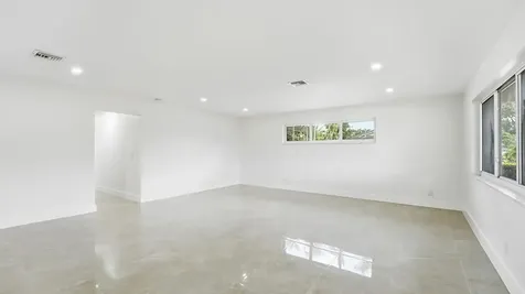 21020 Highland Lakes Boulevard Miami FL 33179