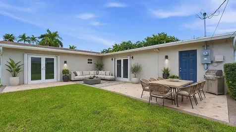 21020 Highland Lakes Boulevard Miami FL 33179
